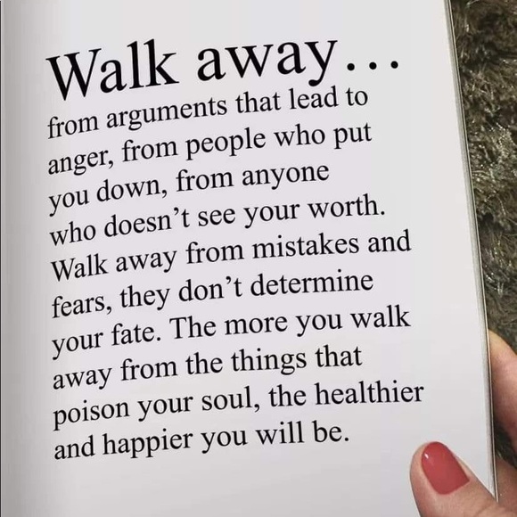 Meet your Posher, I Survived!🙌 - Picture 8 of 8